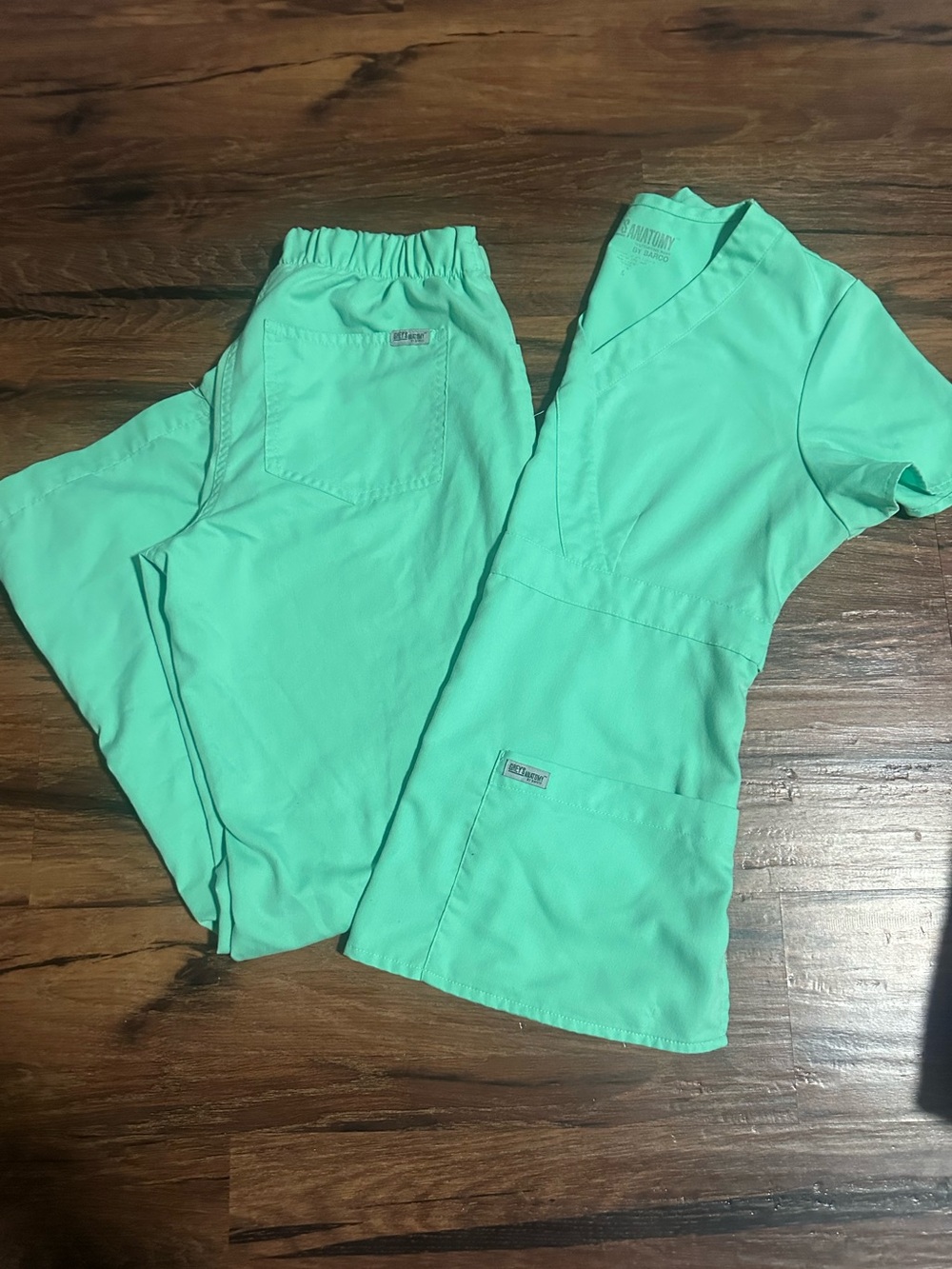 Grey’s Anatomy Pistachio Scrub Set S/XS